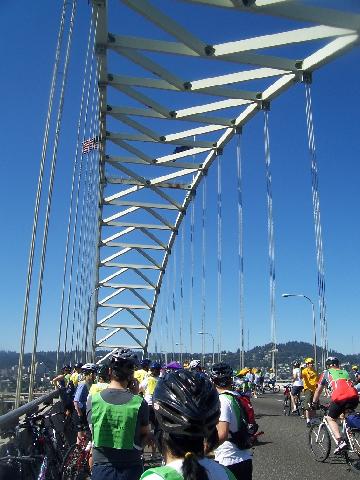 fremont_top_crowd