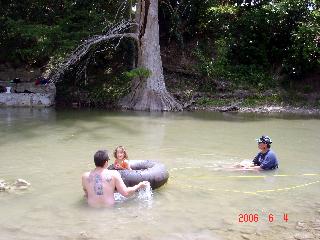 RIVERSUNDAY1.JPG